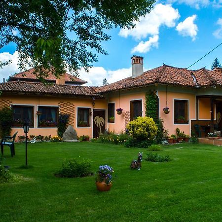 Bobi Guest House Koprivshtitsa Esterno foto