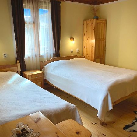 Bobi Guest House Koprivshtitsa Esterno foto