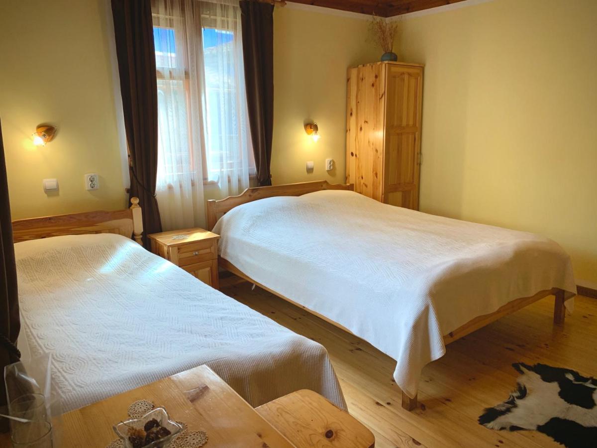 Bobi Guest House Koprivshtitsa Esterno foto